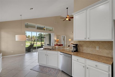 Villa ou maison à vendre à Davenport, Floride: 3 chambres, 193.79 m2 № 2399013 - photo 24