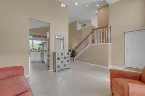 Villa ou maison à vendre à Davenport, Floride: 3 chambres, 193.79 m2 № 2399013 - photo 14
