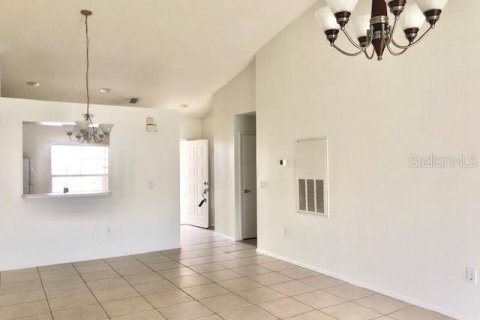 Appartement à louer à Orlando, Floride: 2 chambres, 94.11 m2 № 2148451 - photo 10
