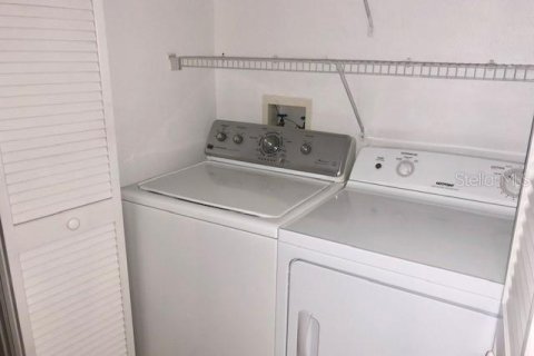 Appartement à louer à Orlando, Floride: 2 chambres, 94.11 m2 № 2148451 - photo 25