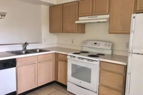 Appartement à louer à Orlando, Floride: 2 chambres, 94.11 m2 № 2148451 - photo 8
