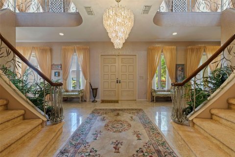 Casa en venta en Saint Petersburg, Florida, 5 dormitorios, 806.11 m2 № 1838876 - foto 8