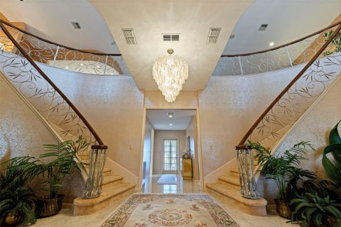 Casa en venta en Saint Petersburg, Florida, 5 dormitorios, 806.11 m2 № 1838876 - foto 3