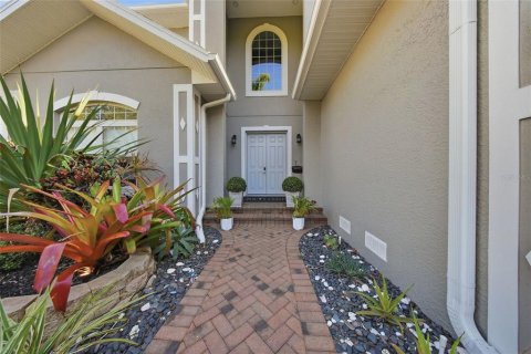 Casa en venta en Saint Petersburg, Florida, 4 dormitorios, 286.05 m2 № 2234088 - foto 2