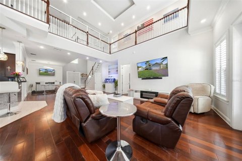 Casa en venta en Saint Petersburg, Florida, 4 dormitorios, 286.05 m2 № 2234088 - foto 5