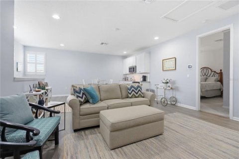 Купить виллу или дом в Деланд, Флорида 8 комнат, 260.5м2, № 2239692 - фото 16