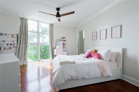 Condominio en venta en Sunny Isles Beach, Florida, 2 dormitorios, 176.51 m2 № 1861223 - foto 14
