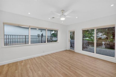 Casa en venta en Fort Lauderdale, Florida, 4 dormitorios, 179.12 m2 № 1955014 - foto 25
