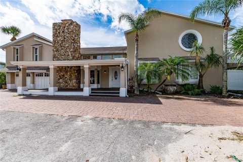 Villa ou maison à vendre à Daytona Beach Shores, Floride: 5 chambres, 371.7 m2 № 2099065 - photo 10