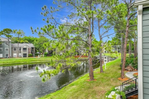 Condo in Orlando, Florida, 2 bedrooms  № 2201701 - photo 22