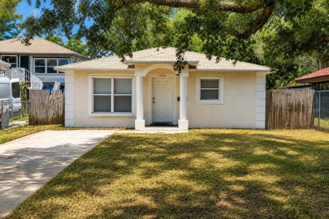 Immobilier commercial à Saint Petersburg, Floride 111.48 m2 № 2287047