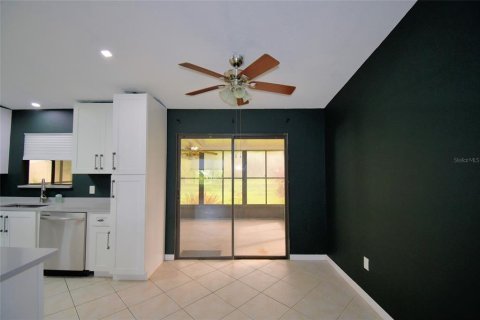 Casa en venta en Palm Bay, Florida, 3 dormitorios, 99.22 m2 № 1817488 - foto 13