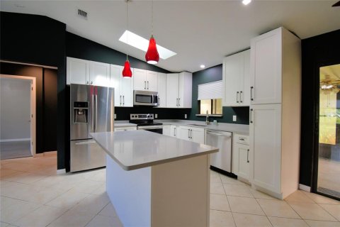 Casa en venta en Palm Bay, Florida, 3 dormitorios, 99.22 m2 № 1817488 - foto 9