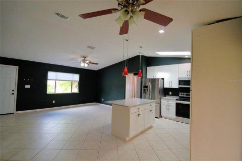 Casa en venta en Palm Bay, Florida, 3 dormitorios, 99.22 m2 № 1817488 - foto 7
