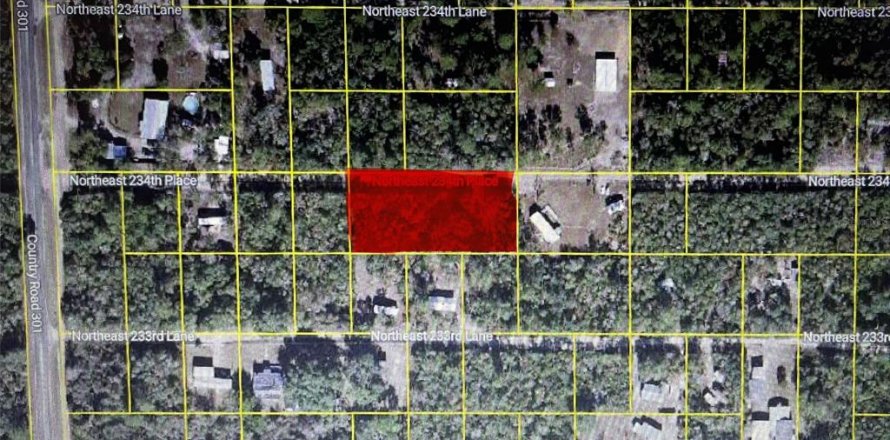 Land in Fort MC Coy, Florida № 2159060