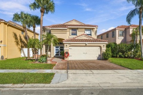 Villa ou maison à louer à Pembroke Pines, Floride: 4 chambres, 231.14 m2 № 2429737 - photo 26