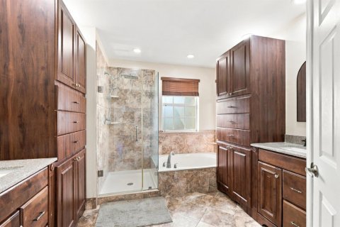 Villa ou maison à louer à Pembroke Pines, Floride: 4 chambres, 231.14 m2 № 2429737 - photo 25