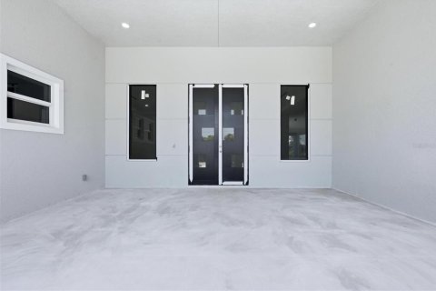 Villa ou maison à vendre à Port Charlotte, Floride: 4 chambres, 325.16 m2 № 2225134 - photo 3