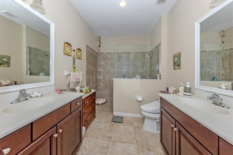 Villa ou maison à vendre à Venice, Floride: 2 chambres, 140.93 m2 № 2423660 - photo 19