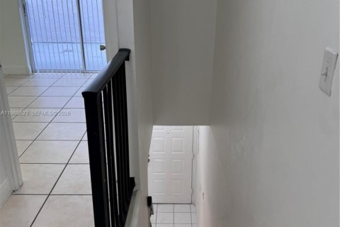 Купить кондоминиум в Хайалиа, Флорида 2 спальни, 95.13м2, № 2050727 - фото 7