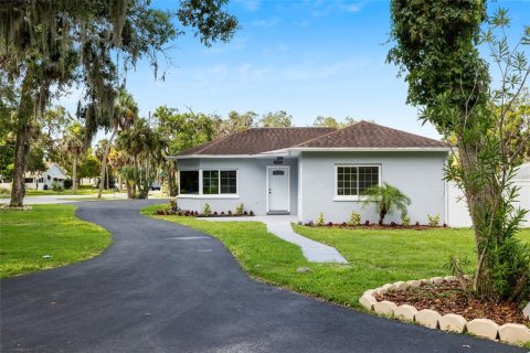 Casa en venta en New Port Richey, Florida, 3 dormitorios, 182.83 m2 № 1831487 - foto 4