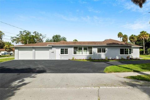 Casa en venta en New Port Richey, Florida, 3 dormitorios, 182.83 m2 № 1831487 - foto 8