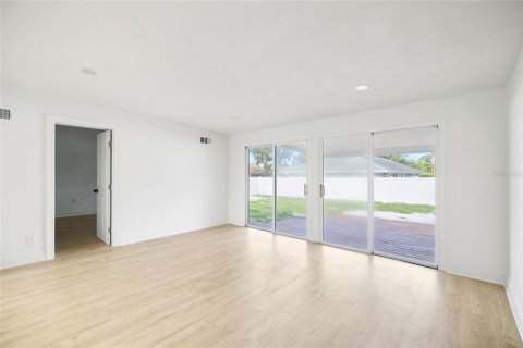 Casa en venta en New Port Richey, Florida, 3 dormitorios, 182.83 m2 № 1831487 - foto 21