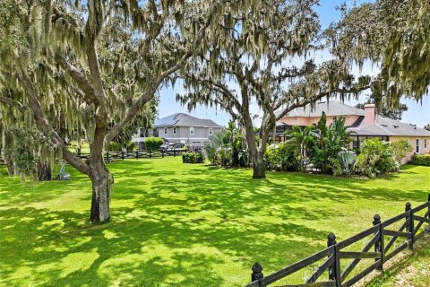 Casa en venta en Mount Dora, Florida, 6 dormitorios, 466.83 m2 № 1917068 - foto 8