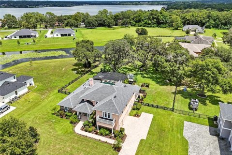 Casa en venta en Mount Dora, Florida, 6 dormitorios, 466.83 m2 № 1917068 - foto 3