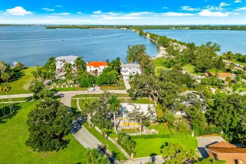 Villa ou maison à Bradenton, Floride 5 chambres, 250.65 m2 № 2364479