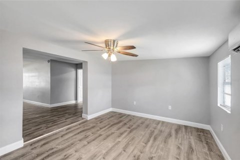Villa ou maison à vendre à Plant City, Floride: 3 chambres, 115.11 m2 № 2385839 - photo 20