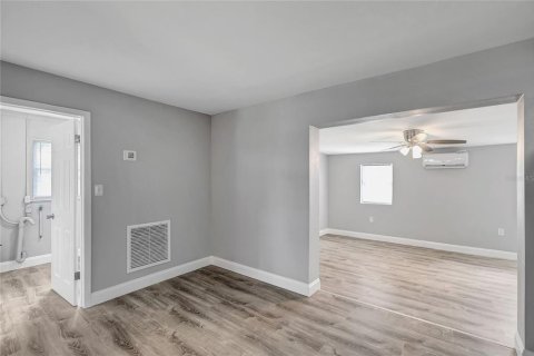 Villa ou maison à vendre à Plant City, Floride: 3 chambres, 115.11 m2 № 2385839 - photo 16