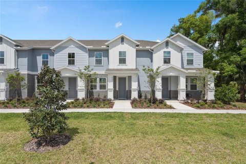 Townhouse in Oviedo, Florida 4 bedrooms, 172.52 sq.m. № 2205845 - photo 27