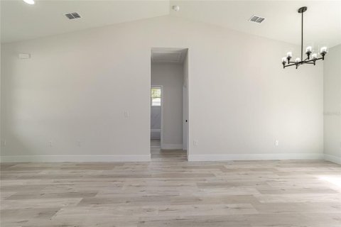 House in Dunnellon, Florida 3 bedrooms, 105.91 sq.m. № 2102604 - photo 16