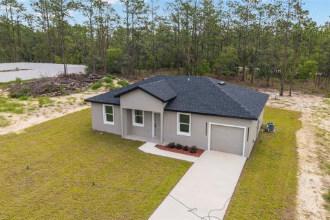 House in Dunnellon, Florida 3 bedrooms, 105.91 sq.m. № 2102604 - photo 5