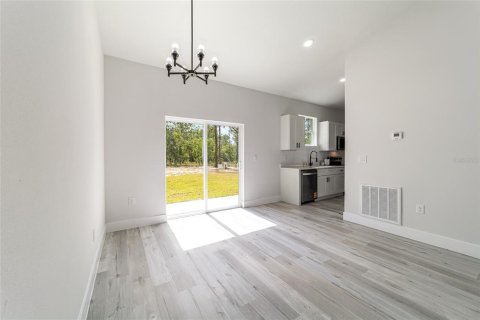 House in Dunnellon, Florida 3 bedrooms, 105.91 sq.m. № 2102604 - photo 17