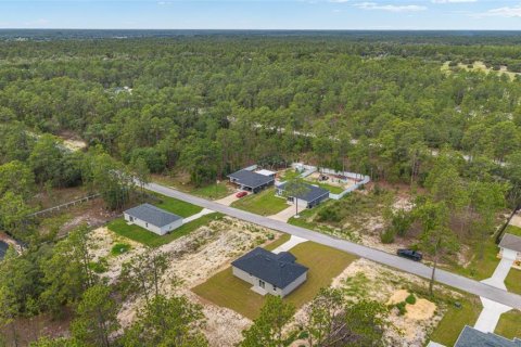 House in Dunnellon, Florida 3 bedrooms, 105.91 sq.m. № 2102604 - photo 7