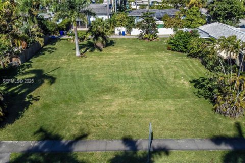 Terreno en Hollywood, Florida № 2006972