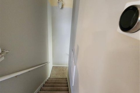 Adosado en alquiler en Apopka, Florida, 2 dormitorios, 131.92 m2 № 1847930 - foto 5