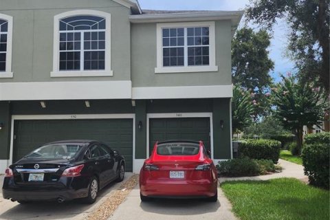 Adosado en alquiler en Apopka, Florida, 2 dormitorios, 131.92 m2 № 1847930 - foto 1