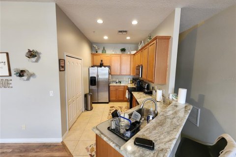 Adosado en alquiler en Apopka, Florida, 2 dormitorios, 131.92 m2 № 1847930 - foto 6