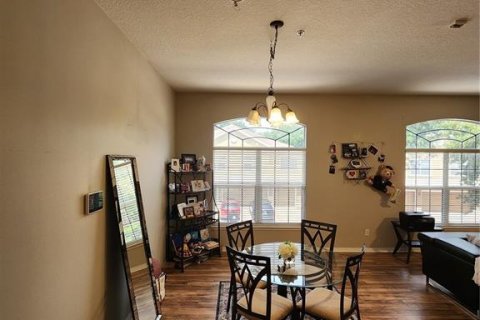 Adosado en alquiler en Apopka, Florida, 2 dormitorios, 131.92 m2 № 1847930 - foto 9