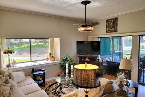 Touwnhouse à vendre à Lakeland, Floride: 4 chambres, 250.84 m2 № 2267004 - photo 11