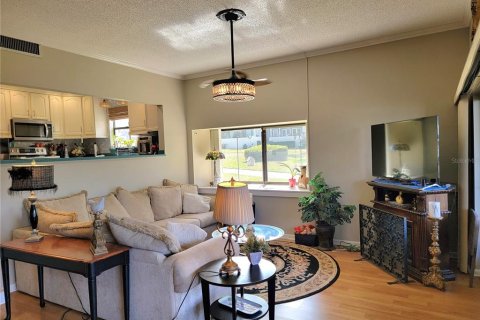 Touwnhouse à vendre à Lakeland, Floride: 4 chambres, 250.84 m2 № 2267004 - photo 12