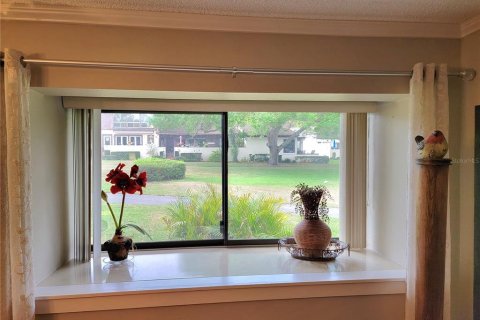 Touwnhouse à vendre à Lakeland, Floride: 4 chambres, 250.84 m2 № 2267004 - photo 8