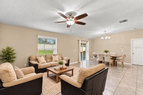 Villa ou maison à vendre à Dover, Floride: 3 chambres, 144.18 m2 № 2430300 - photo 16
