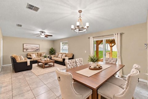 Villa ou maison à vendre à Dover, Floride: 3 chambres, 144.18 m2 № 2430300 - photo 14