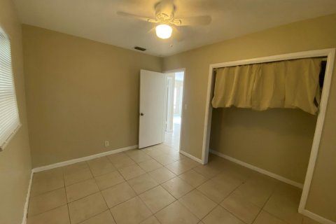 Casa en venta en Fort Lauderdale, Florida, 4 dormitorios, 116.78 m2 № 2388431 - foto 11