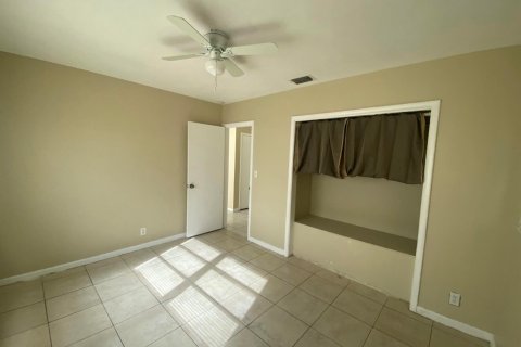 Casa en venta en Fort Lauderdale, Florida, 4 dormitorios, 116.78 m2 № 2388431 - foto 10