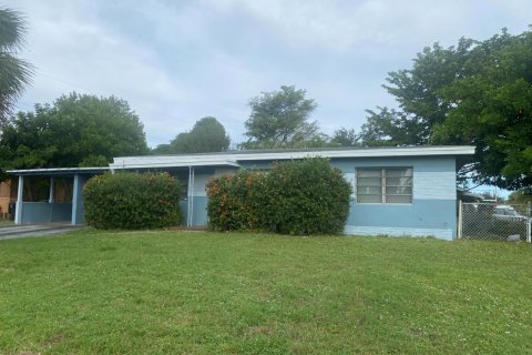 Casa en Fort Lauderdale, Florida 4 dormitorios, 116.78 m2 № 2388431